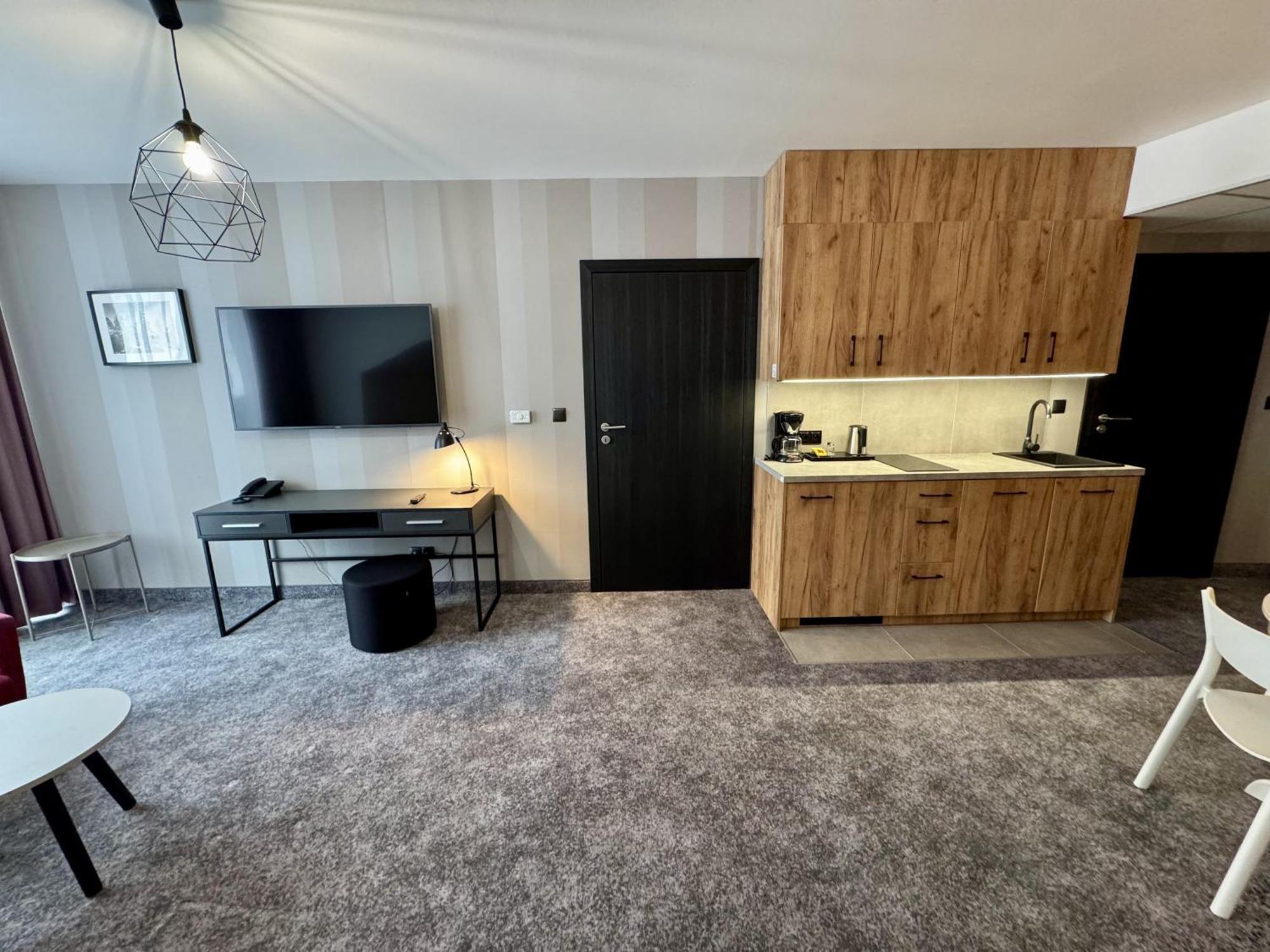 Sw Apartamenty Czarna Gora Sienna  Eksteriør bilde
